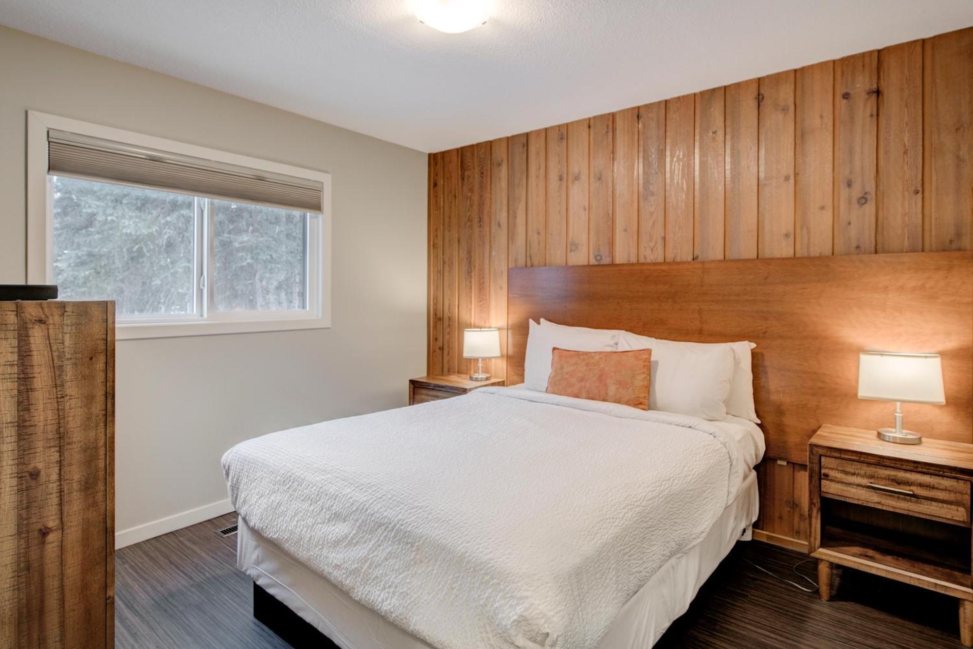 The Juniper & Bistro Hotel Banff