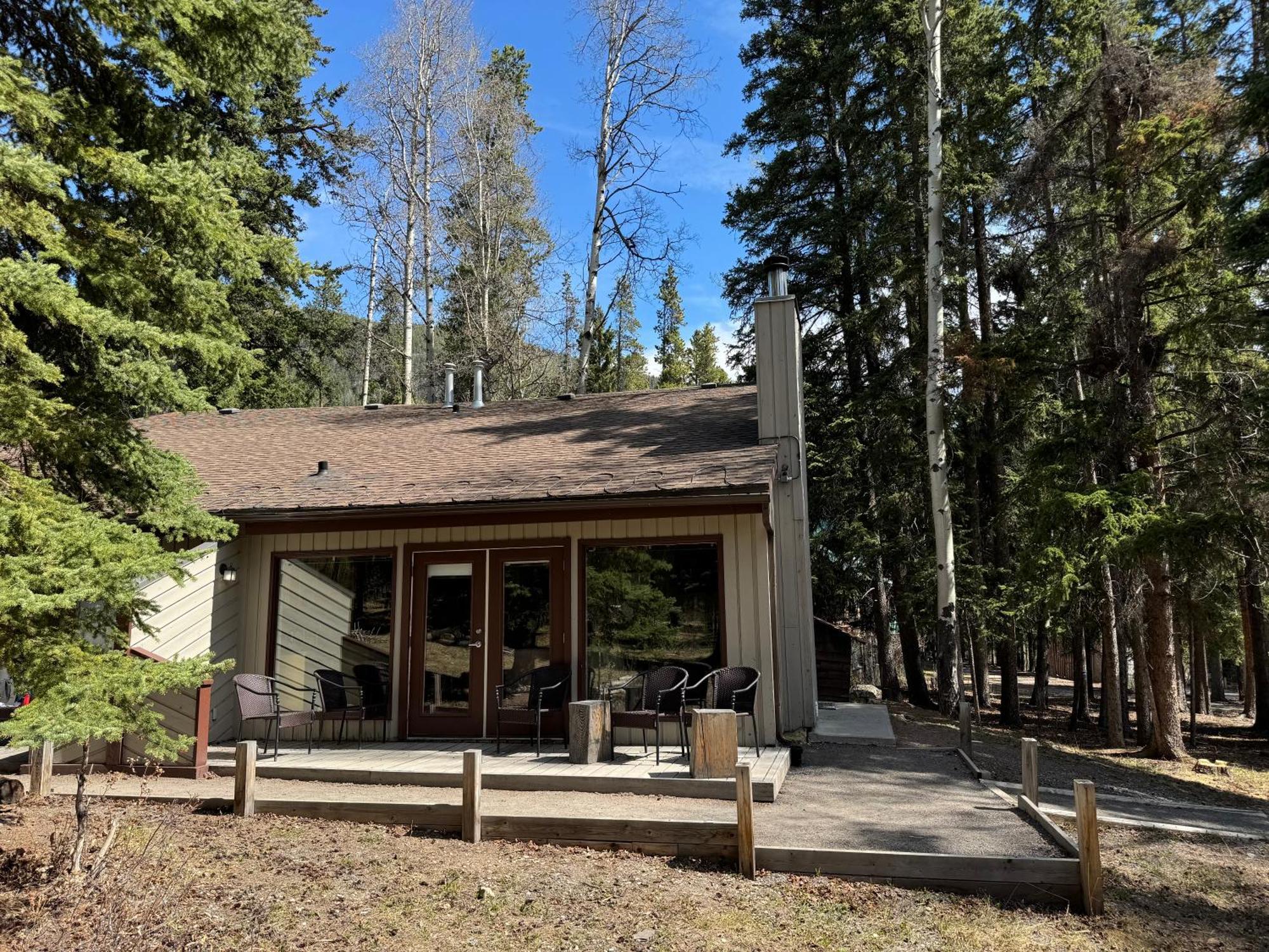 The Juniper & Bistro Hotel